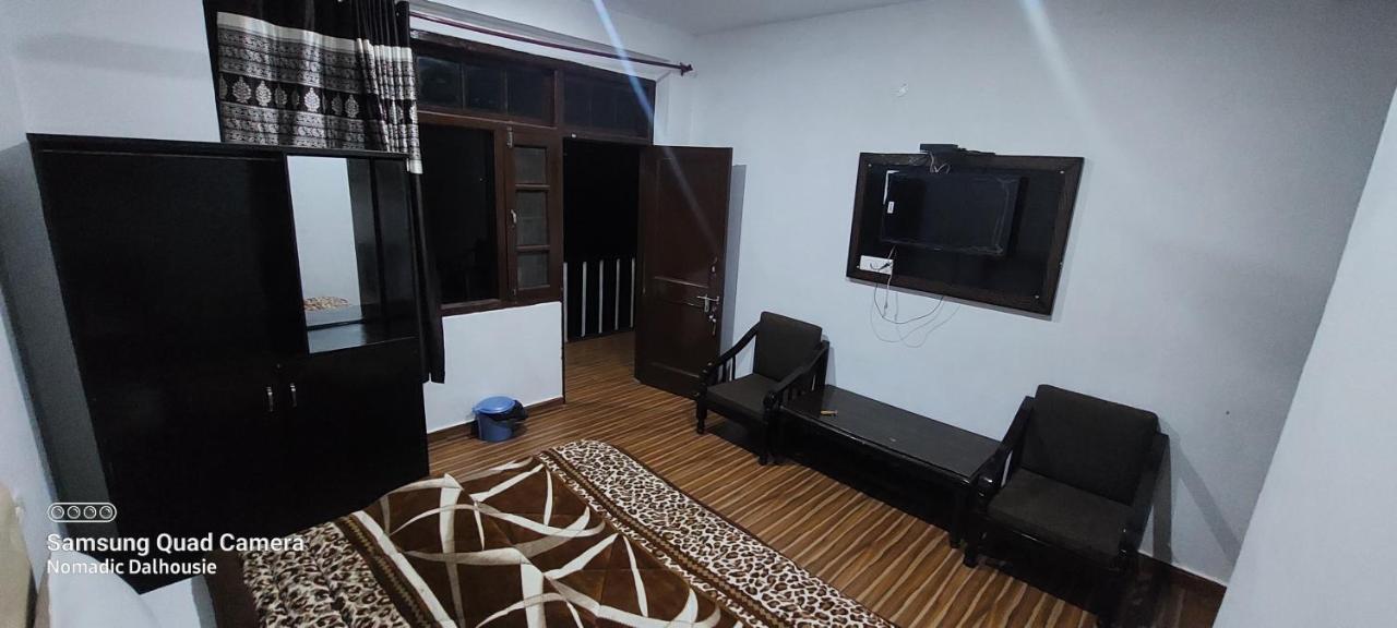 Peaceful Retreat Home Stay, Dalhousie Extérieur photo